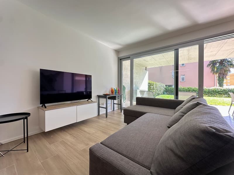 Moderne 2,5-ZWg mit Garten in Bellinzona (4)