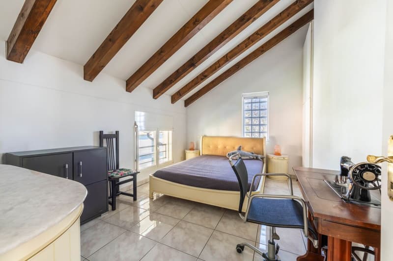 Minusio: prestigioso attico duplex con vista Lago Maggiore (22)