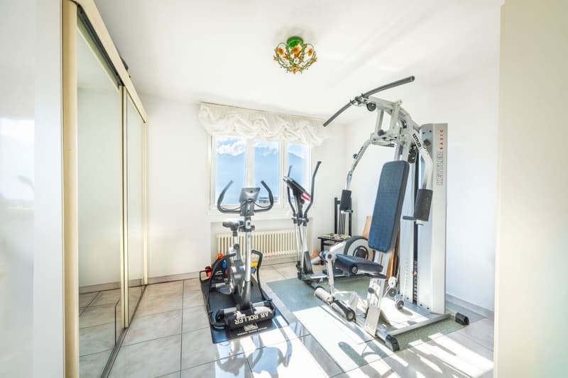 Minusio: prestigioso attico duplex con vista Lago Maggiore (23)