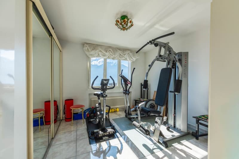 Minusio: prestigioso attico duplex con vista Lago Maggiore (20)