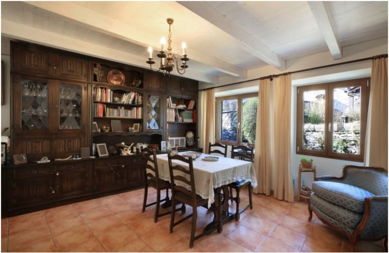 Magnifique maison jumelée à Arcegno (5)