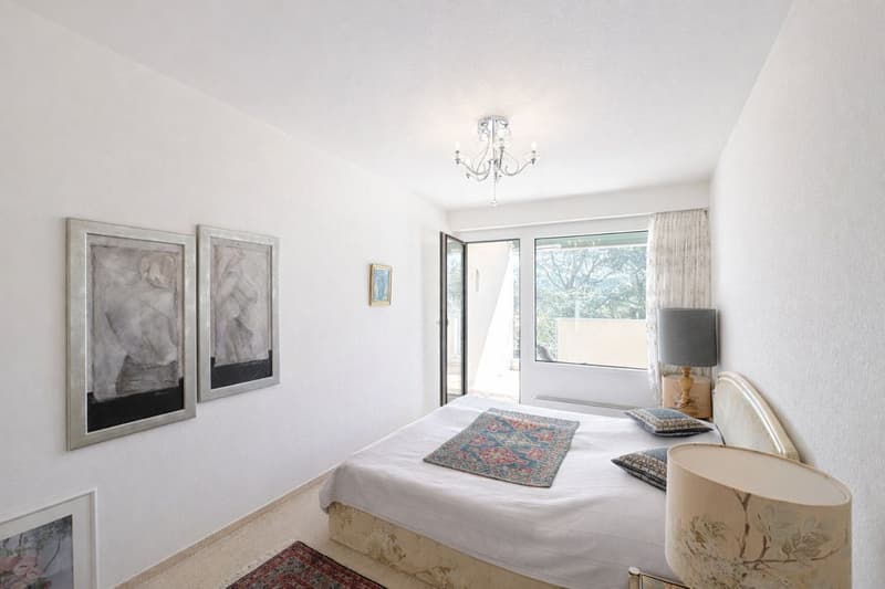 Penthouse mit Seeblick im Herzen von Muralto (5)