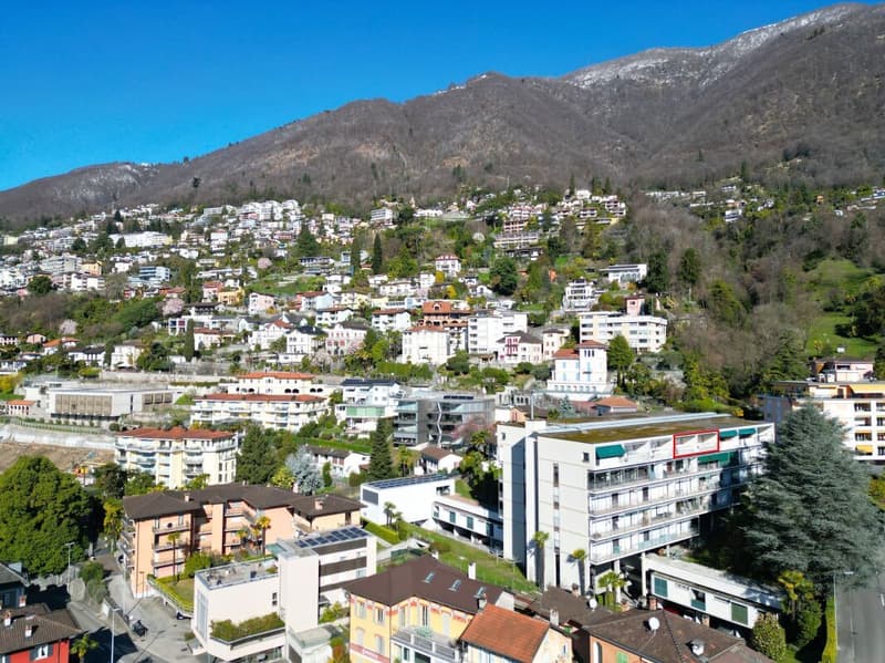 Penthouse mit Seeblick im Herzen von Muralto (10)