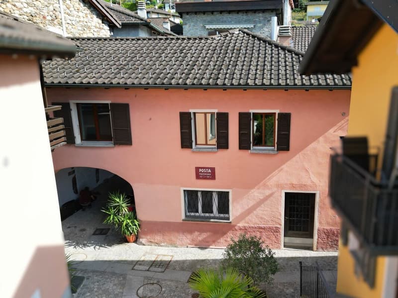 Charmantes historisches Haus im Herzen des malerischen Dorfkerns von Piazzogna (3)