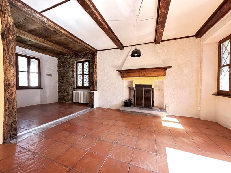 Charmantes historisches Haus im Herzen des malerischen Dorfkerns von Piazzogna (8)