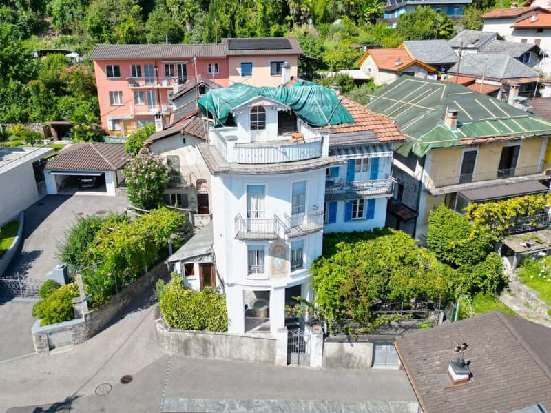 Grosses Haus zur Renovation mit Panoramaterrasse in Solduno (5)