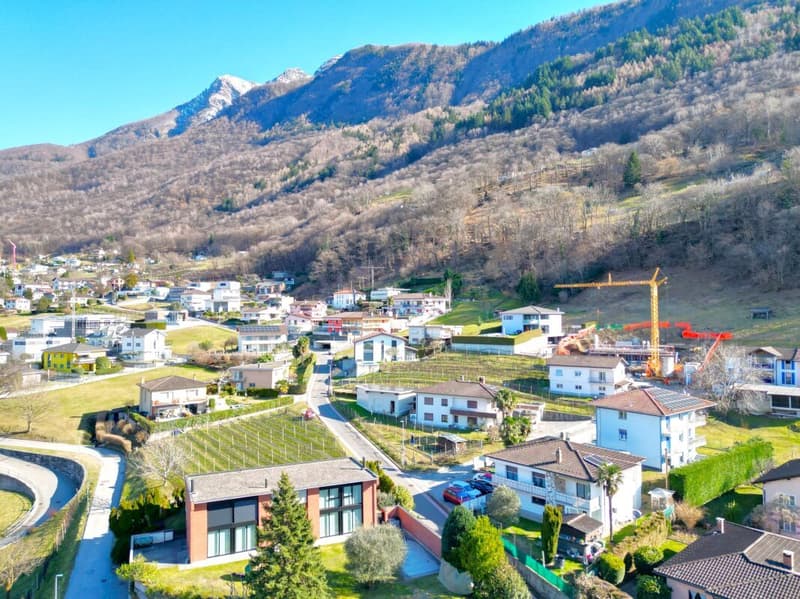 Doppelhaushälfte mit zwei unabhängigen Wohnungen in Sant’Antonino (16)