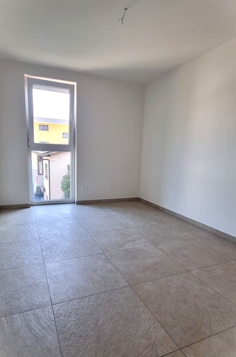 Modern und strategisch gelegene 4.5-Zimmer-Wohnung in Sant'Antonino – Perfekt für alle, die Komfort und Lebensqualität suchen (11)
