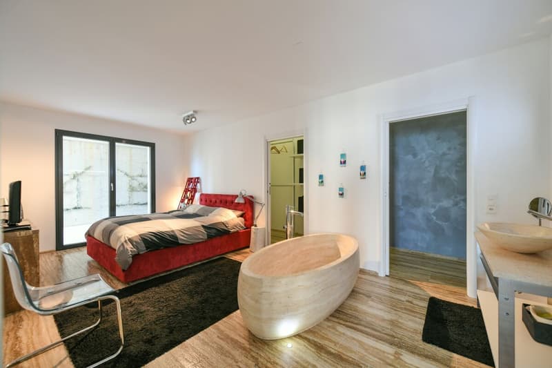 Sehr schöne und moderne 3.5 Zi-Wohnung mit teilweise See Sicht (6)