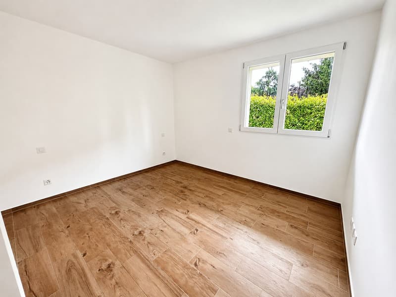 3.5-Zimmer-Wohnung mit grossem Privatgarten in Vacallo (7)