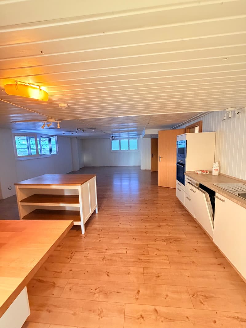Charmante 4.5 Zimmerwohnung in der Natur (4)