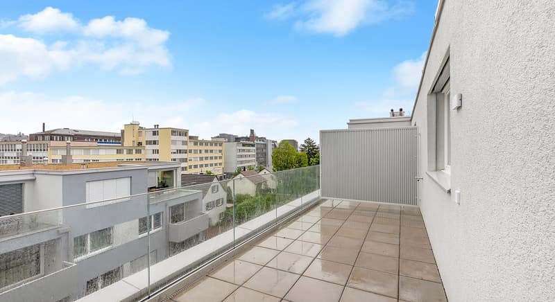 Moderne Attikawohnung mit grosszügigem Aussenbereich (7)