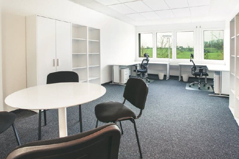 Möblierte Büroräume in modernem Businesscenter in Cham (9)