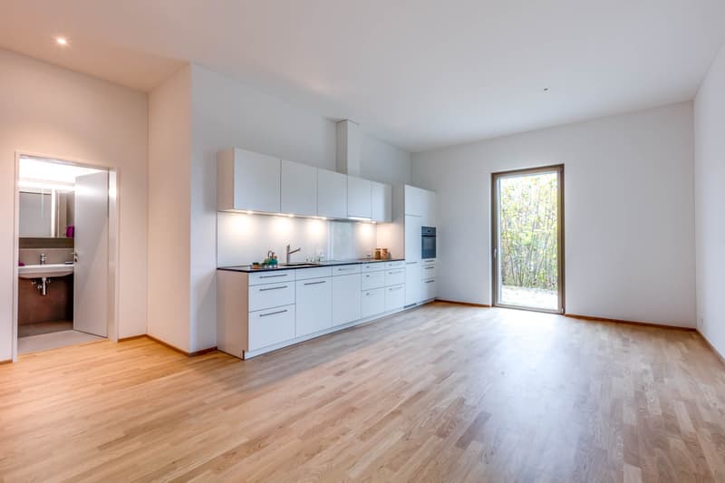 Moderne, helle Wohnung an idealer Lage (1)