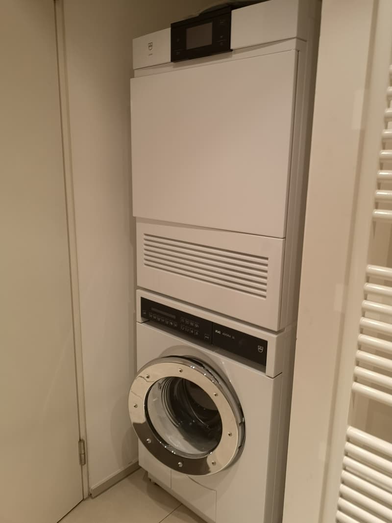 Zentral gelegen, komfortabel gelebt - 5-Zimmer-Maisonette-Wohnung (9)