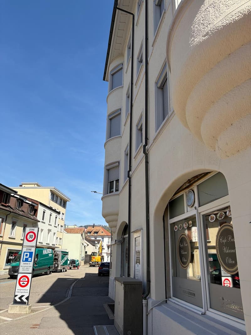 Attraktive 3.5-Zimmer-Wohnung mit zusätzlicher Dachgeschosswohnung (4)