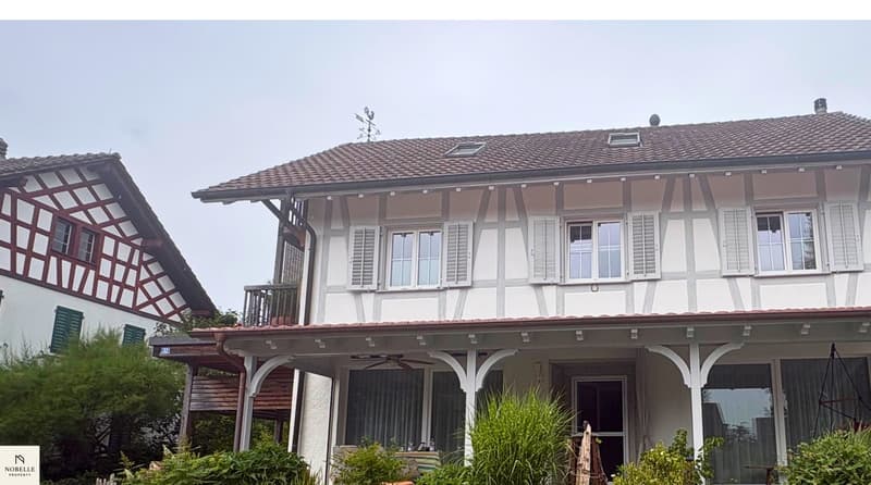 Charmante Dachwohnung mit Schwedenofen und Aussicht ins Grüne (11)