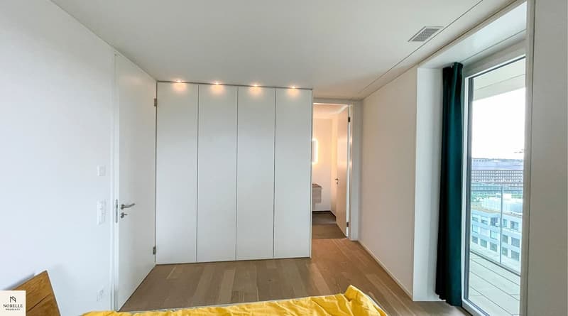 Moderne 2.5-Zimmer-Wohnung im 13. Stock mit atemberaubendem Stadtblick – Glattpark, Zürich (16)