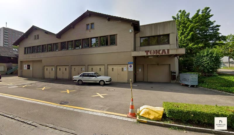 Charmantes Büro mit viel Raum zu attraktivem Mietzins (16)