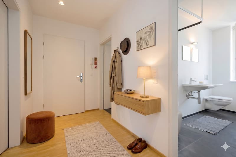 4.5-Zimmer-Eigentumswohnung mit Balkon und Einstellplatz in Biel (8)