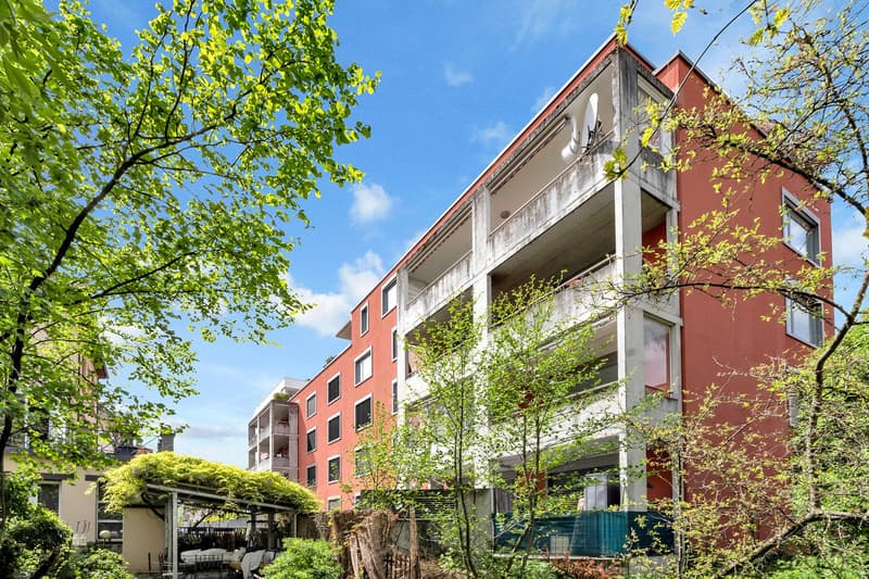 Lichtdurchflutetes Zuhause an der Schüss  4.5 Zimmer mit Charakter (12)