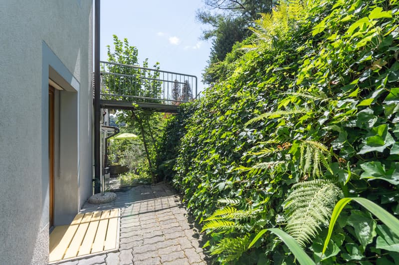 5.5-Zimmer-Reihenhaus mit Aussensitzplätzen, zwei Balkonen und einem Einstellhallenplatz (12)