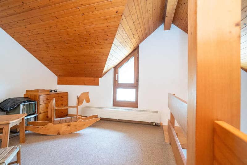 5.5-Zimmer-Reihenhaus mit Aussensitzplätzen, zwei Balkonen und einem Einstellhallenplatz (9)