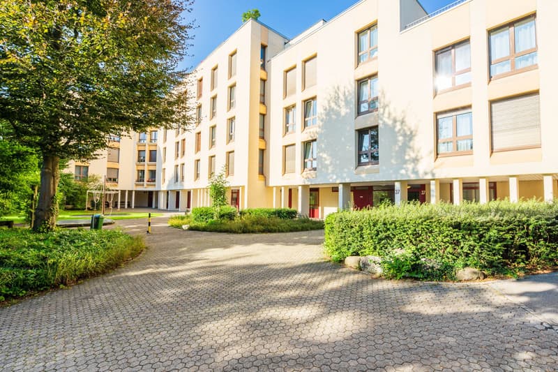 Helle 4.5-Zimmer-Wohnung mit Einstellplatz in Bolligen (12)