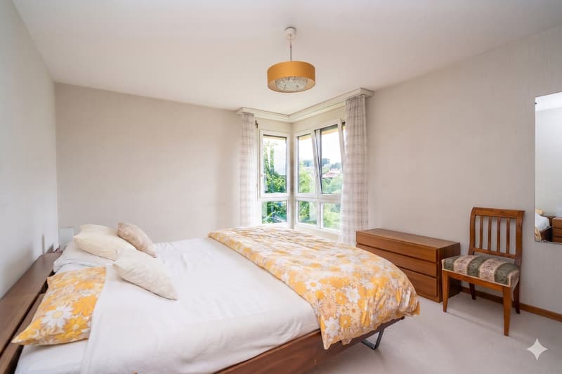 Helle 4.5-Zimmer-Wohnung mit Einstellplatz in Bolligen (7)