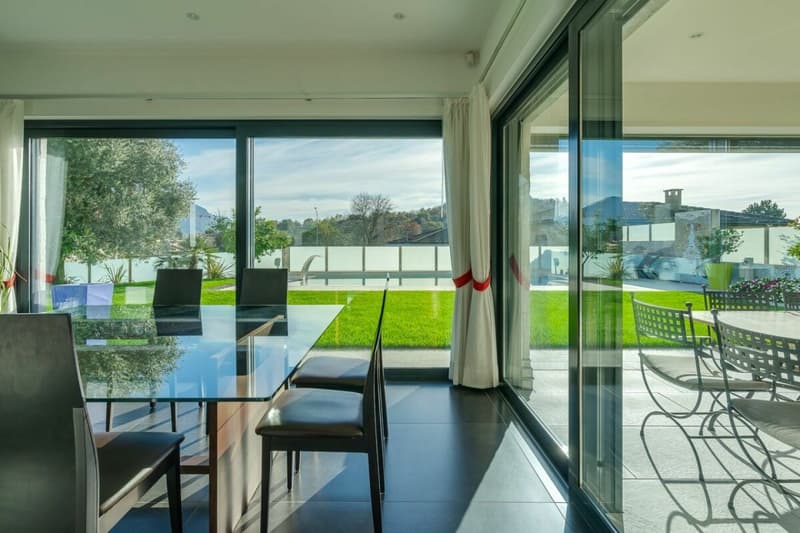COMANO · MODERNA VILLA CON PISCINA E DOMOTICA AVANZATA (6)