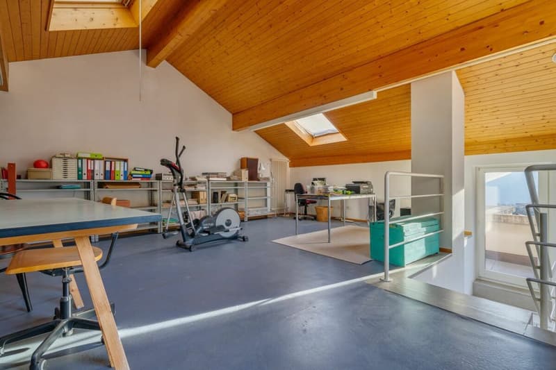 AROGNO · CASA BIFAMILIARE NEL NUCLEO STORICO · POSSIBILITÀ DI RESIDENZA SECONDARIA (11)