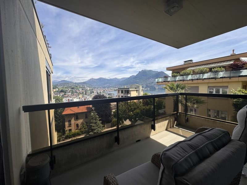 PARADISO | 6 LOCALI CON TERRAZZA DI 109 M2 VISTA PANORAMICA SU LAGO E GOLFO DI LUGANO (6)