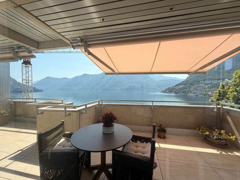 LUGANO - SUPER ATTICO DI RAPPRESENTANZA CON VISTA LAGO - PISCINA CONDOMINIALE NEL RESIDENCE CENTRAL PARK (2)