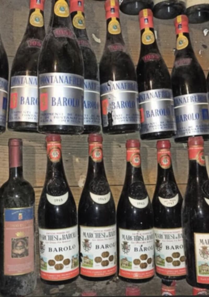 MELIDE · A HOME, A HISTORIC WINE CELLAR AND A WINE COLLECTION THAT STAYS (12)