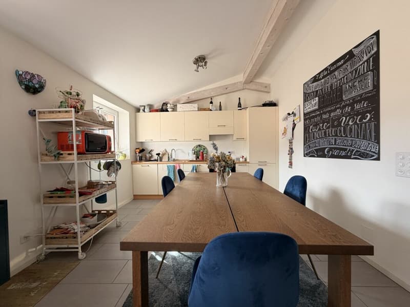 MELIDE · A HOME, A HISTORIC WINE CELLAR AND A WINE COLLECTION THAT STAYS (3)