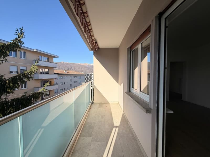 VIA EMILIO MARAINI · 3.5 LOCALI RINNOVATO · PRONTO DA SUBITO (8)