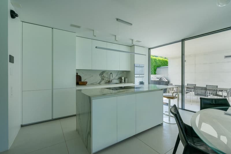 VILLA LUGANESE - VILLA MINERGIE CON PISCINA RISCALDATA E GIARDINO PRIVATO (5)