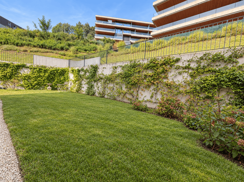 CANOBBIO - 4.5 LOCALI, FINITURE DI QUALITÀ, TERRAZZA VISTA LAGO E GIARDINO IN UN'UNICA SOLUZIONE (8)