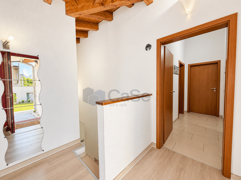 DAVESCO SORAGNO - IL PIACERE DI VIVERE IN UNA CASA INDIPENDENTE, TRA COMFORT, VERDE E TRANQUILLITÀ (2)