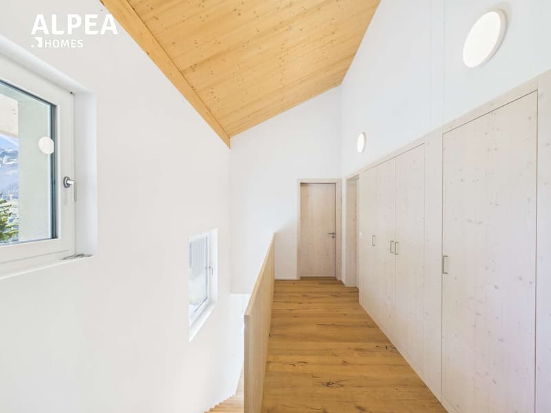 Einfamilienhaus mit Einliegerwohnung & Panoramaausblick in Cumbel (Val Lumnezia) (7)