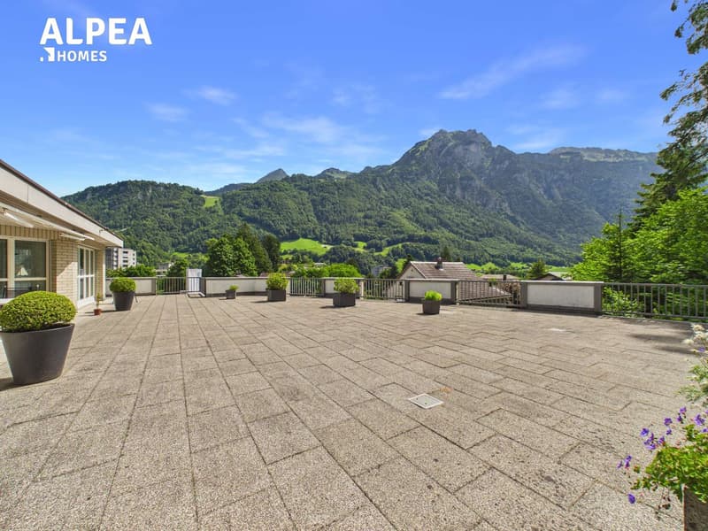 Mit fantastischem Bergpanorama