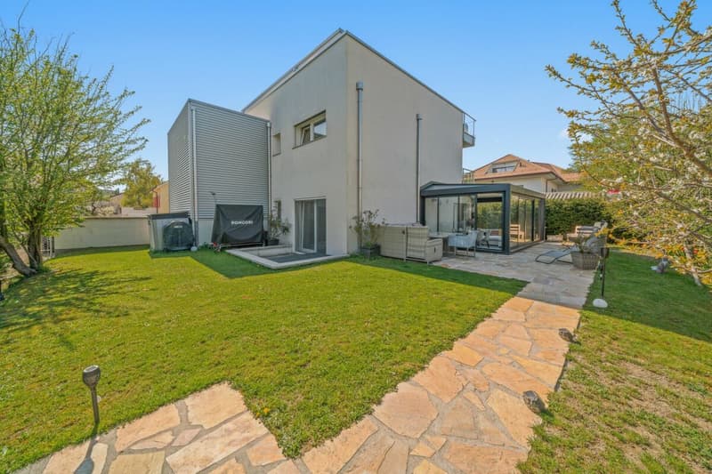 Superbe appartement de 3.5 pièces avec jardin (1)