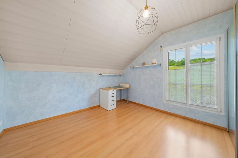 Superbe villa individuelle avec un vaste terrain (9)