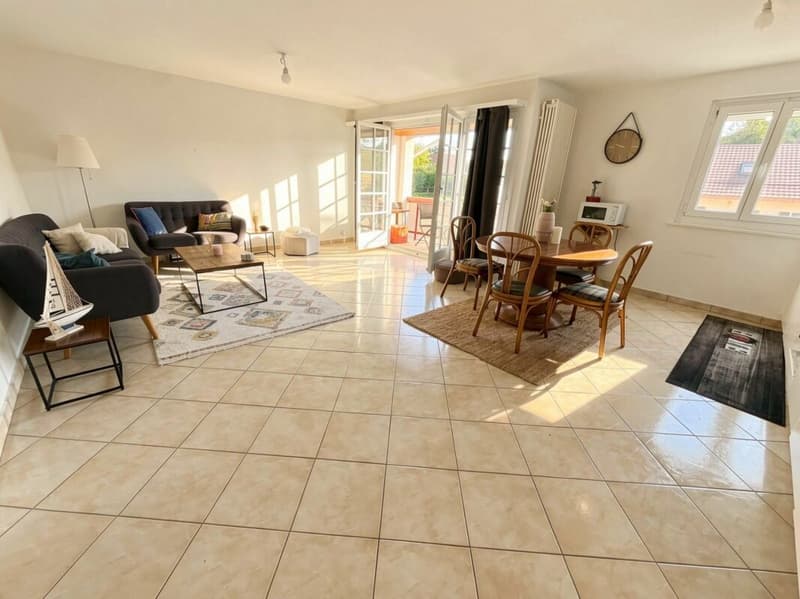 Appartement 3.5 pièces à Mollie-Margot (1)