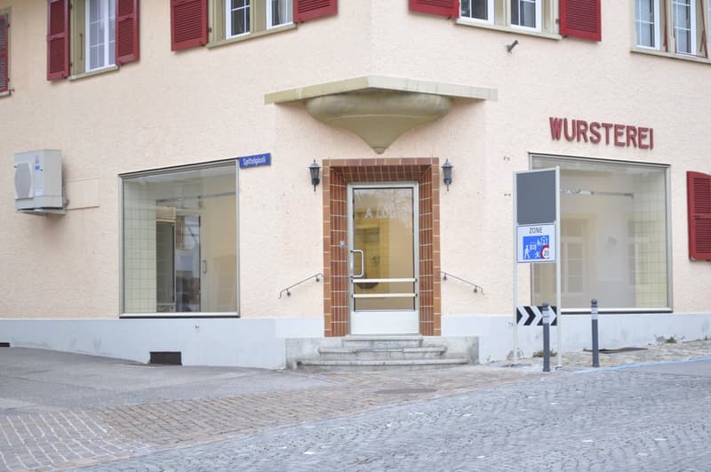 Ladenlokal im Erdgeschoss eines charmanten Altbaus in Erlach – sofort verfügbar (3)