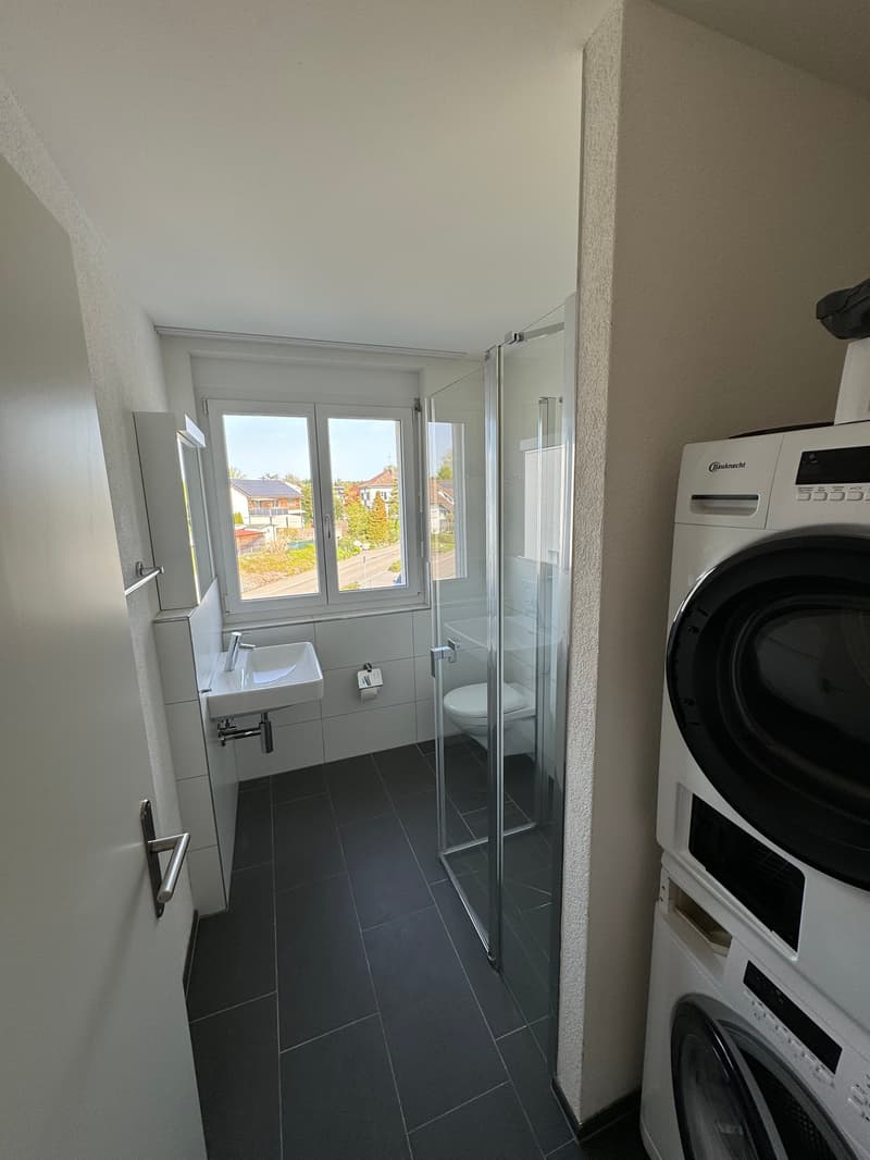 Charmante 4.5-Zimmer-Dachwohnung in Berg TG – Modern, ruhig und familienfreundlich (7)