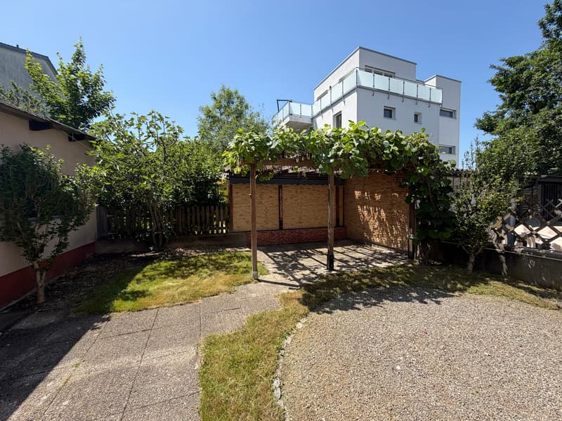 5-Zimmer-Reiheneckhaus mit Wintergarten in Birsfelden kaufen (3)