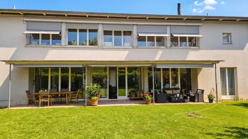 7-Zimmer-Einfamilienhaus mit grossem Garten in Reinach mieten (1)