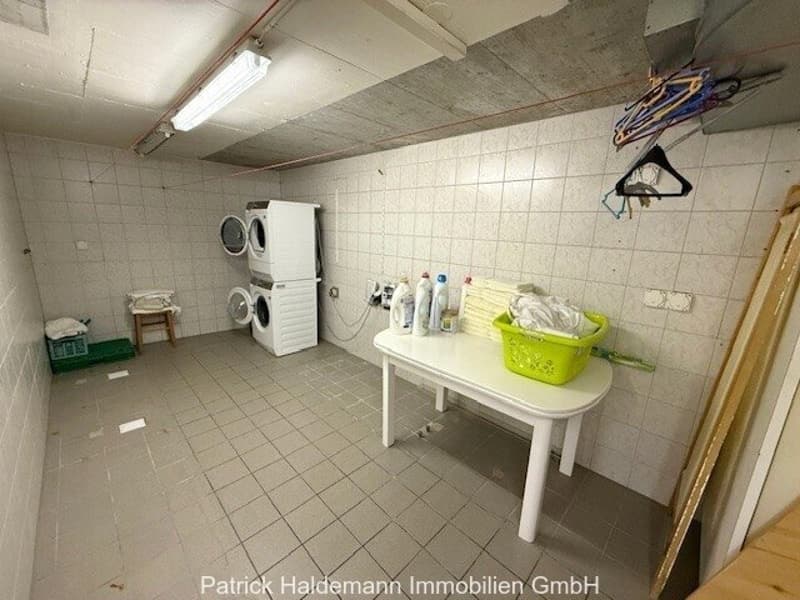 Vielseitig nutzbare Gewerbefläche im Dorfzentrum (3)