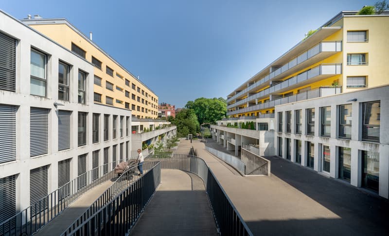 Parkplatzmöglichkeit in der Stadt ! (1)